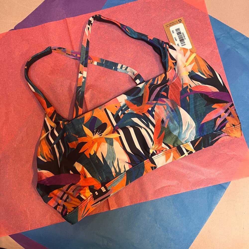 NWT Title Nine Hana bikini top, size Medium / D, Birds of Paradise - Picture 3 of 7